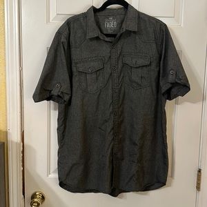 Men’s Straight Faded Short Sleeve Button Up Shirt